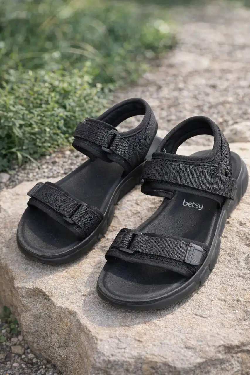 Расхламляю гардероб: сандалии, челси, балаклава - Обувь и аксессуары (Одежда) в Барнаул