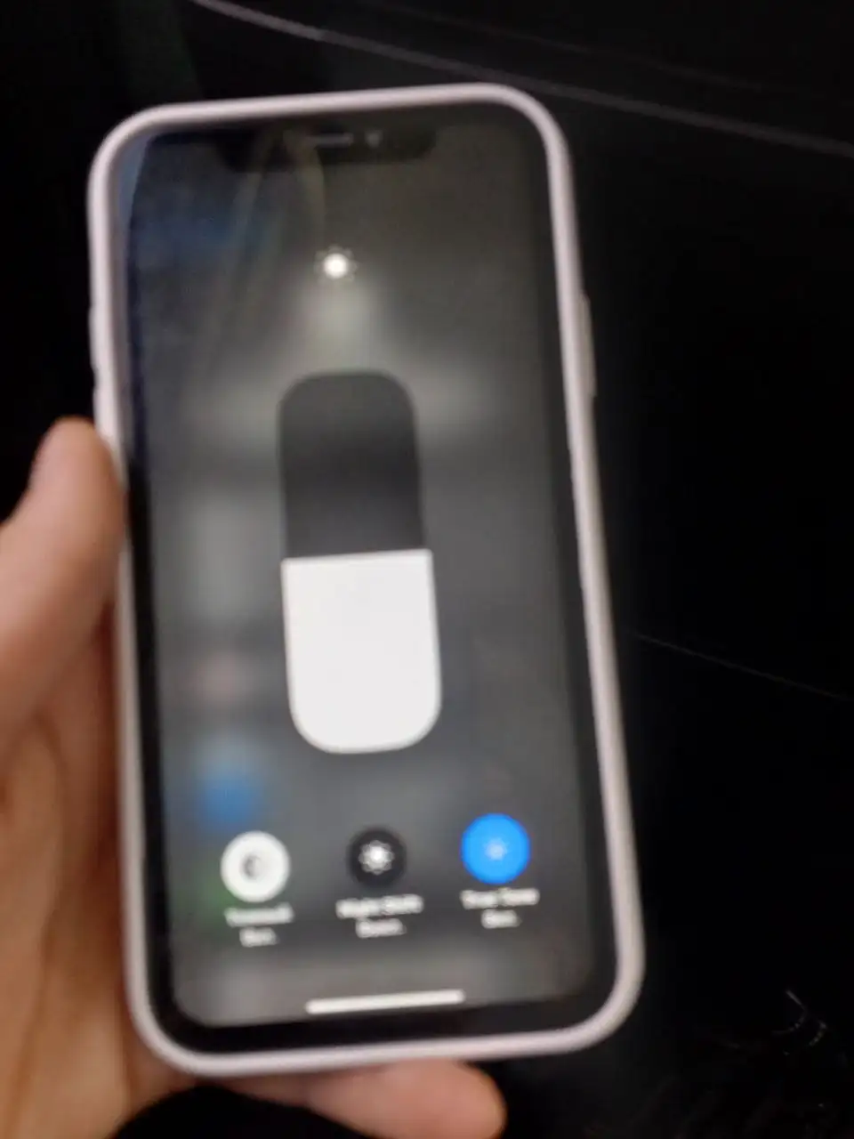 Продам iPhone XR с неработающим Face ID и фронтальной камерой - Смартфоны (Электроника) в Барнаул