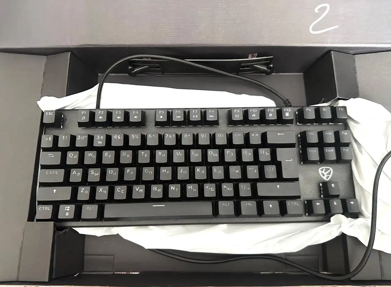 Продажа компьютерной периферии: клавиатуры, мышь, колонки - Компьютерная периферия (Электроника) в Барнаул