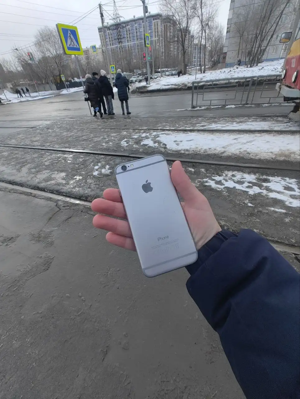 Продажа iPhone 6 - Смартфоны (Электроника) в Барнаул