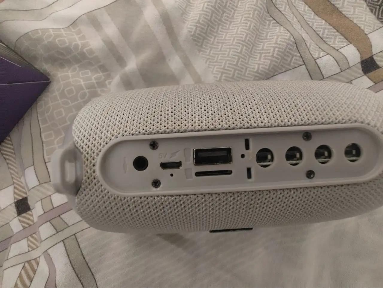 Колонка Borofone с дефектом - Аудиотехника (Электроника) в Барнаул