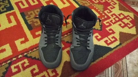 Обмен кроссовок Jordan 1 на Air Force 1 - Кроссовки в Барнаул