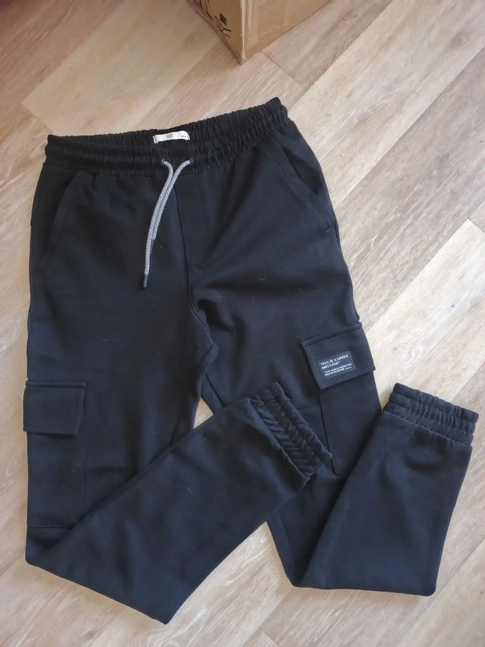 Джогеры не ношены 152-164 р осень плотный качественный трикотаж - Спортивная одежда (Одежда) в Барнаул