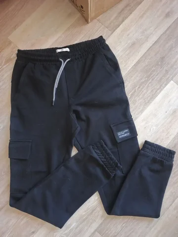 Джогеры не ношены 152-164 р осень плотный качественный трикотаж - Купальники в Барнаул