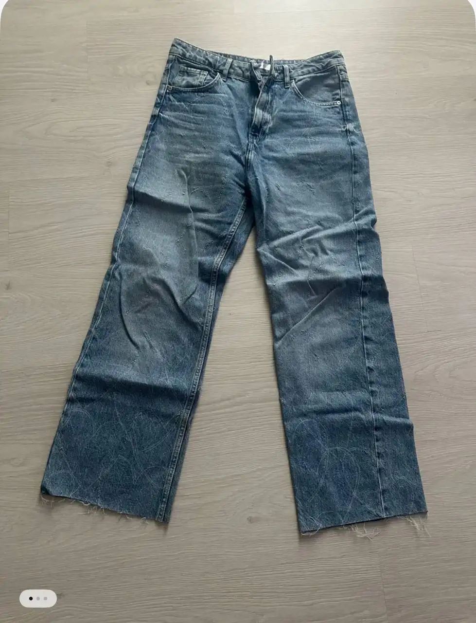 Джинсы широкие новые 42-44 - Джинсы (Одежда) в Барнаул