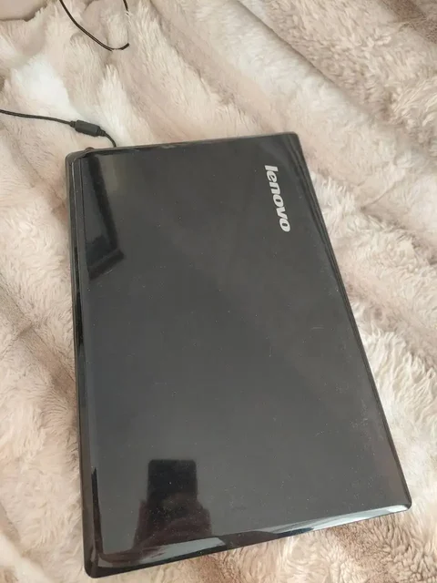 Ноутбук Lenovo с процессором i5 - Гаджеты и аксессуары в Барнаул