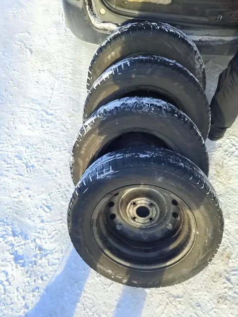 Колёса R14 с шинами Viatti Srada Asimmetrico и штампованными дисками - Авто в Барнаул