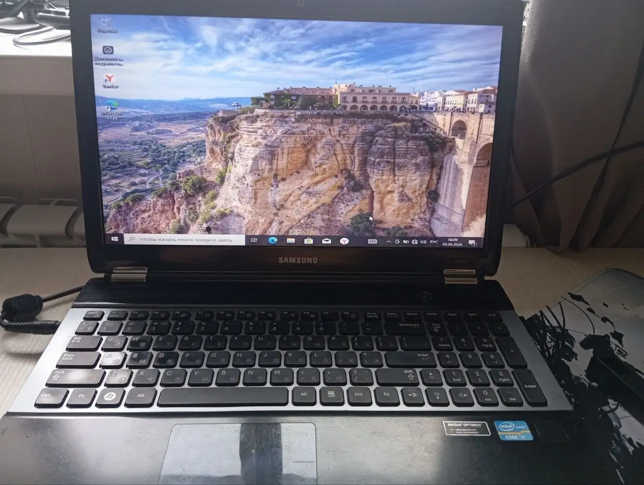 Продам ноутбук Samsung RC530 с Windows 10, i7 и SSD - Ноутбуки (Электроника) в Барнаул