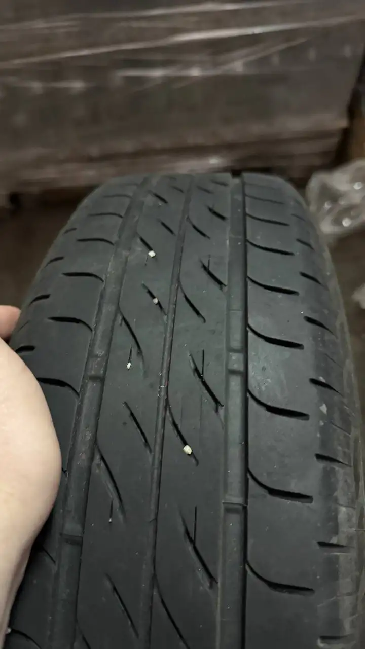 Летняя резина Bridgestone Nextry Ecopia 175/65/15 с дисками - Шины и диски (Запчасти) в Барнаул