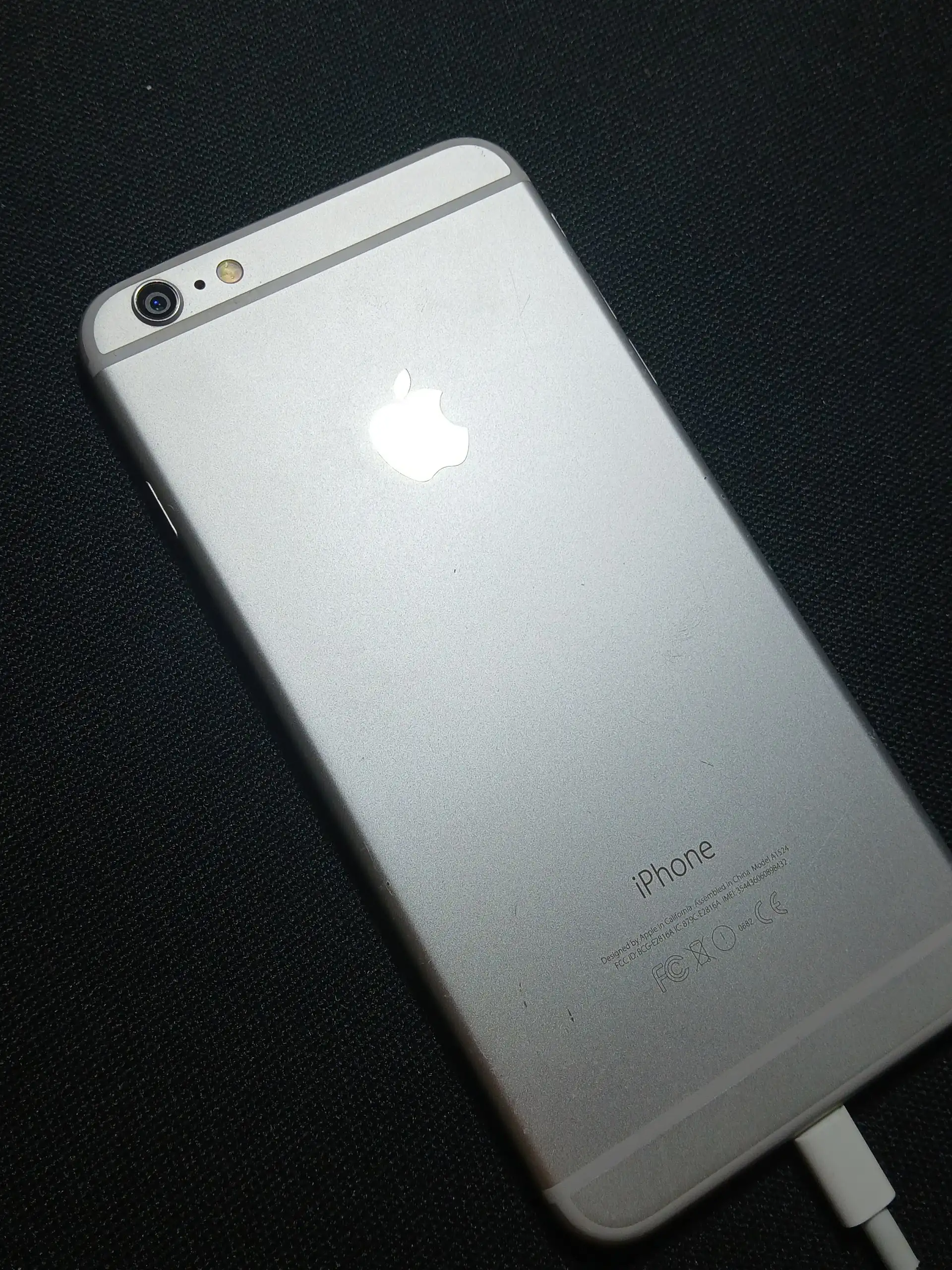 Продажа iPhone 6 Plus с неработающей кнопкой Home - Смартфоны (Электроника) в Барнаул