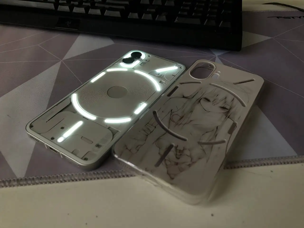 Продам Nothing Phone 2 12/256 ГБ - Смартфоны (Электроника) в Барнаул