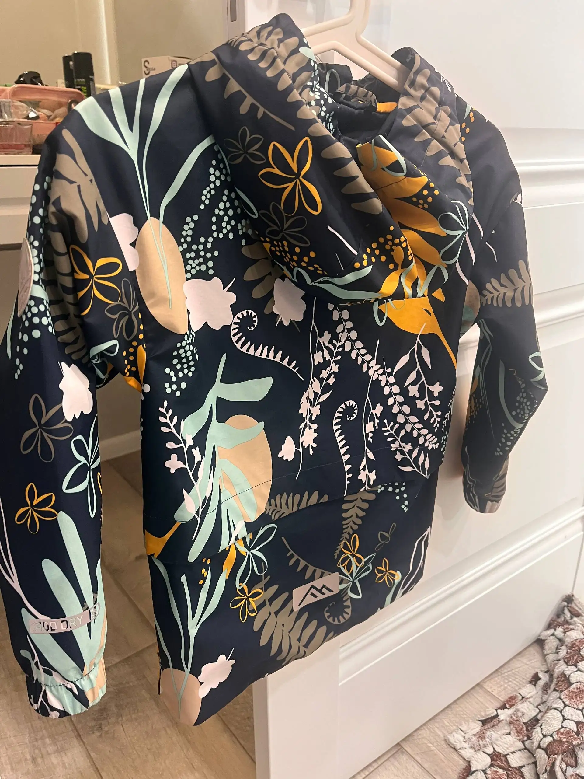 Ветровка - Одежда в Барнаул