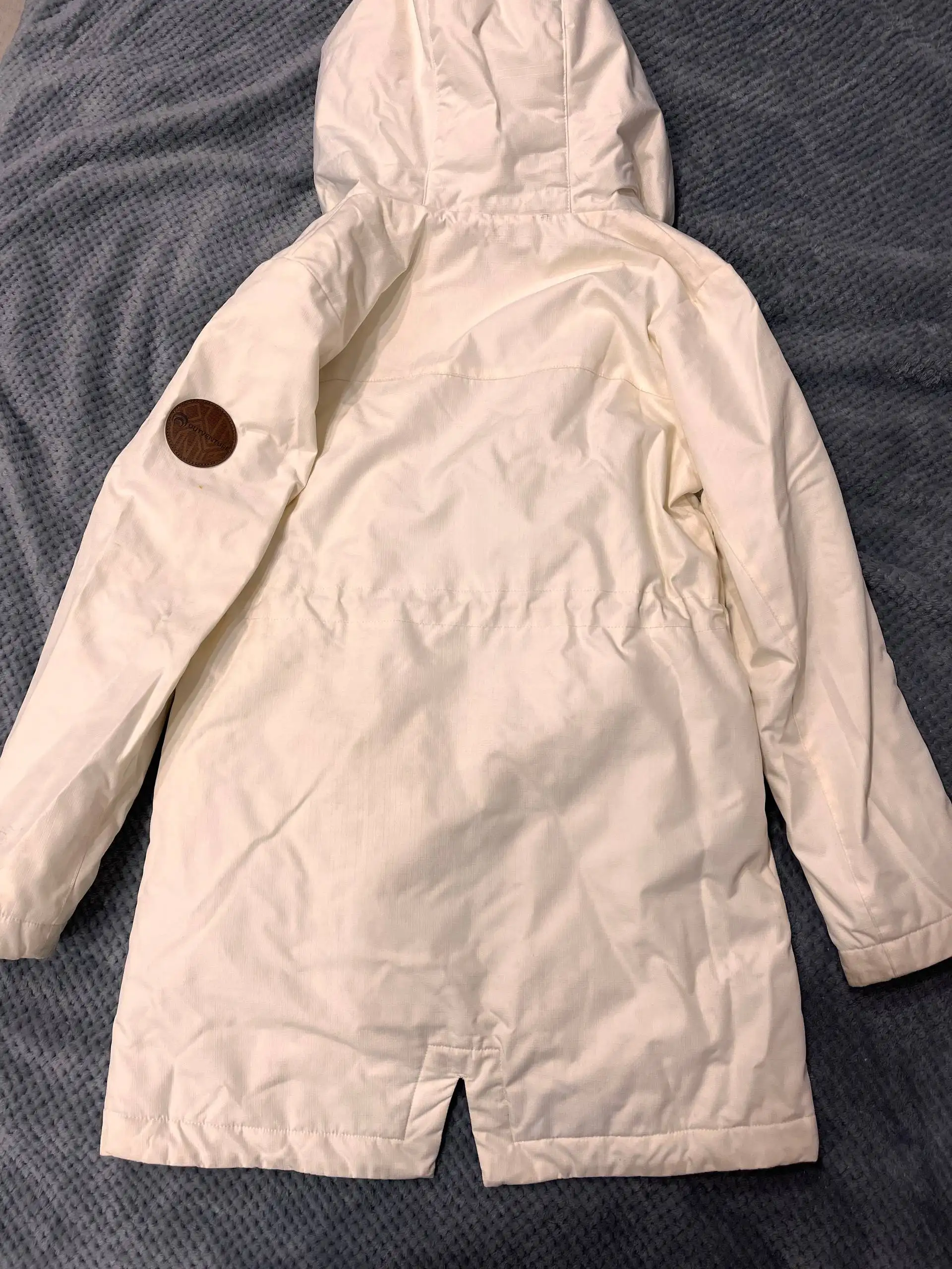 Парка весенняя для девочки - Барахолка в Барнаул