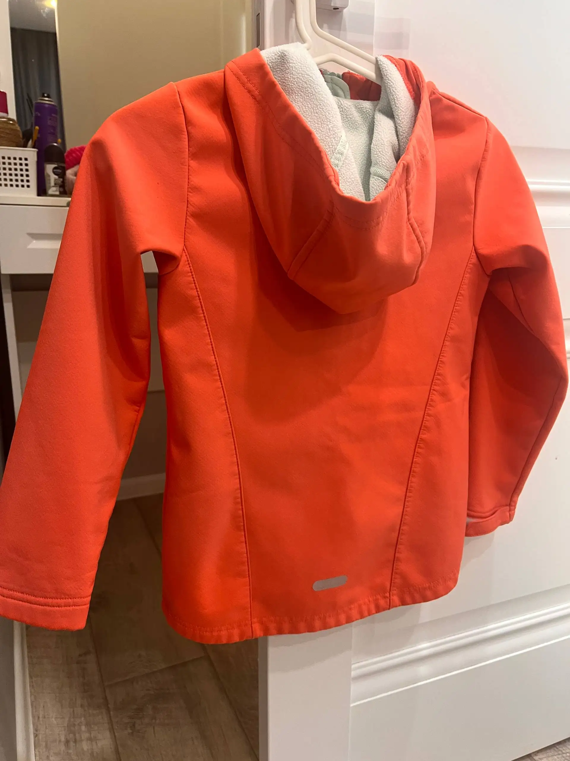 Ветровка со светоотражателями - Верхняя одежда (Одежда) в Барнаул