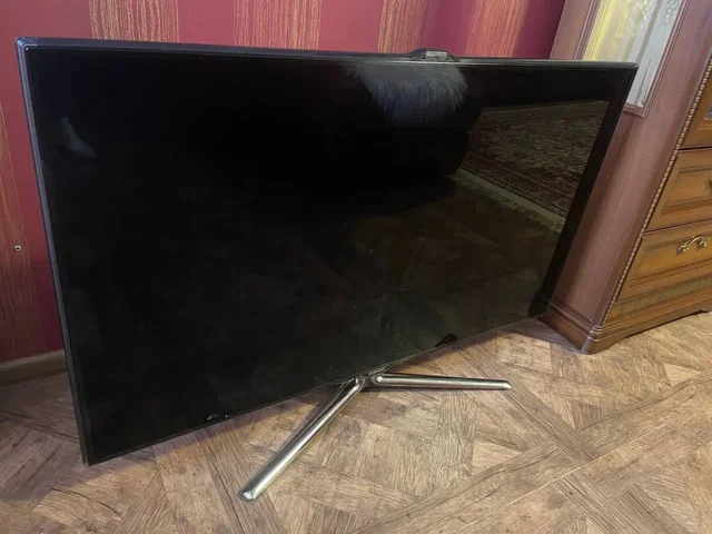 Телевизор Samsung 50 дюймов с датчиком движения - Запчасти для телефонов в Барнаул