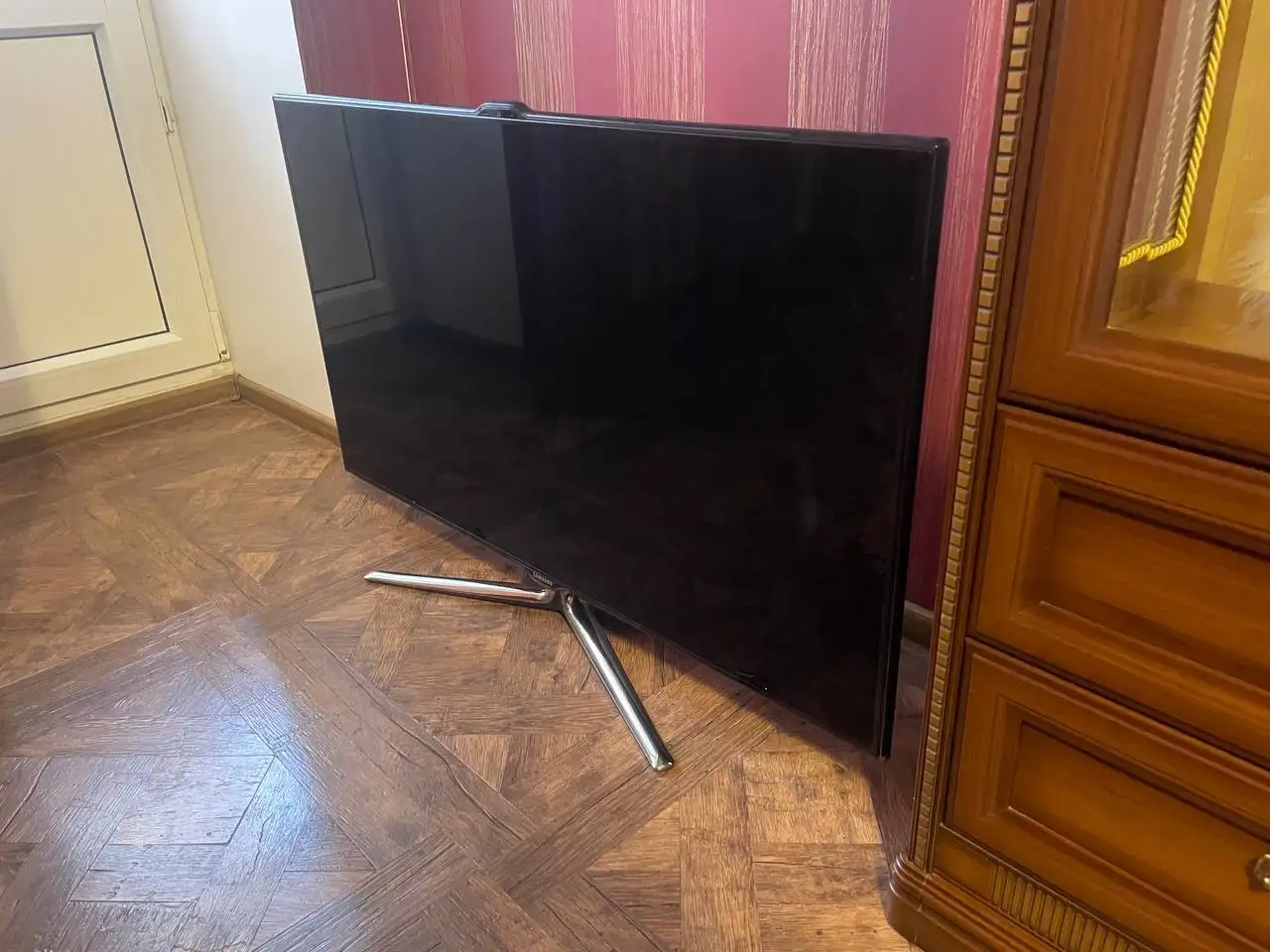 Телевизор Samsung 50 дюймов с датчиком движения - Телевизоры (Электроника) в Барнаул