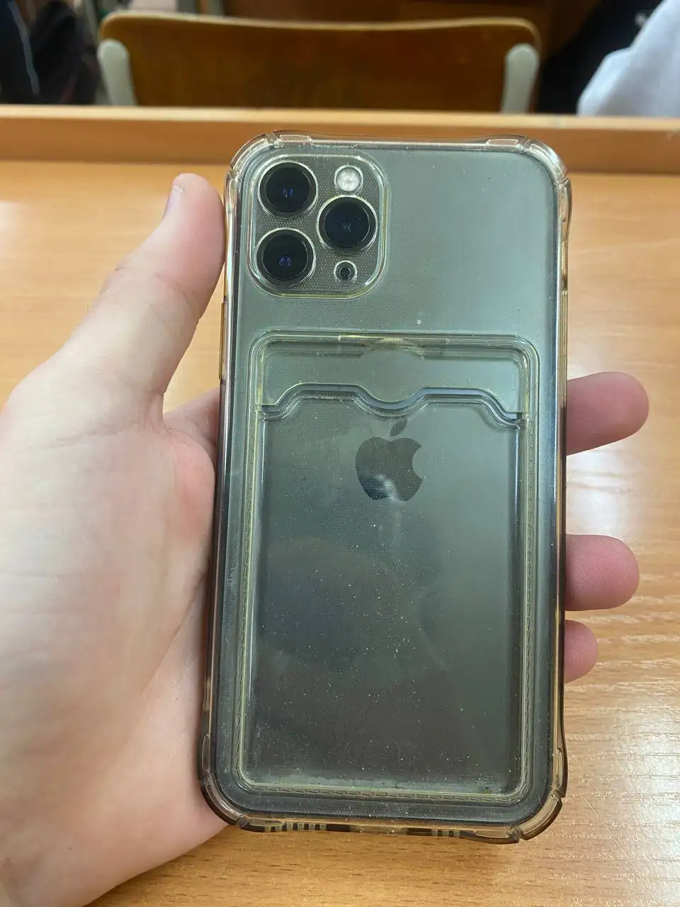 Продам Айфон 11 про в полной комплектации - Смартфоны (Электроника) в Барнаул