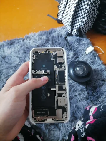 Продам/обменяю айфон 11 - Запчасти для телефонов в Барнаул