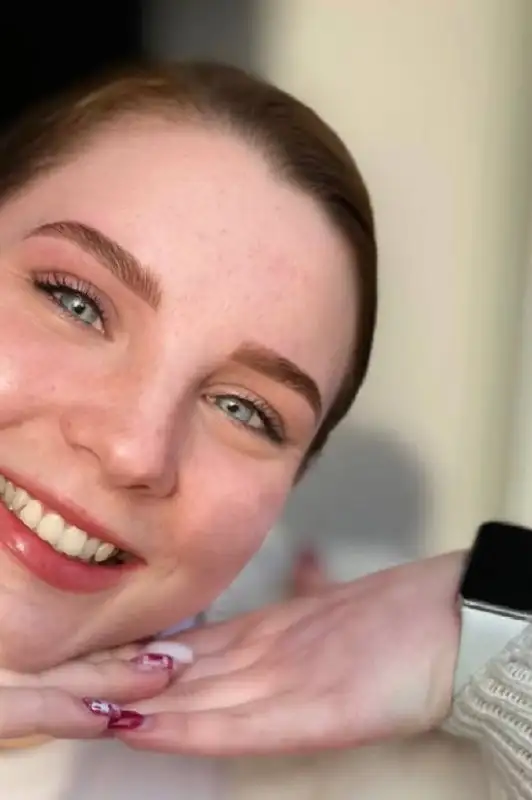 Услуги ламинирования, коррекции и окрашивания бровей в студии красоты - Услуги для бровей (Красота и здоровье) в Барнаул