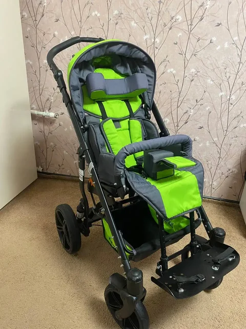 Детская кресло-коляска для детей с ДЦП - Детский транспорт в Барнаул