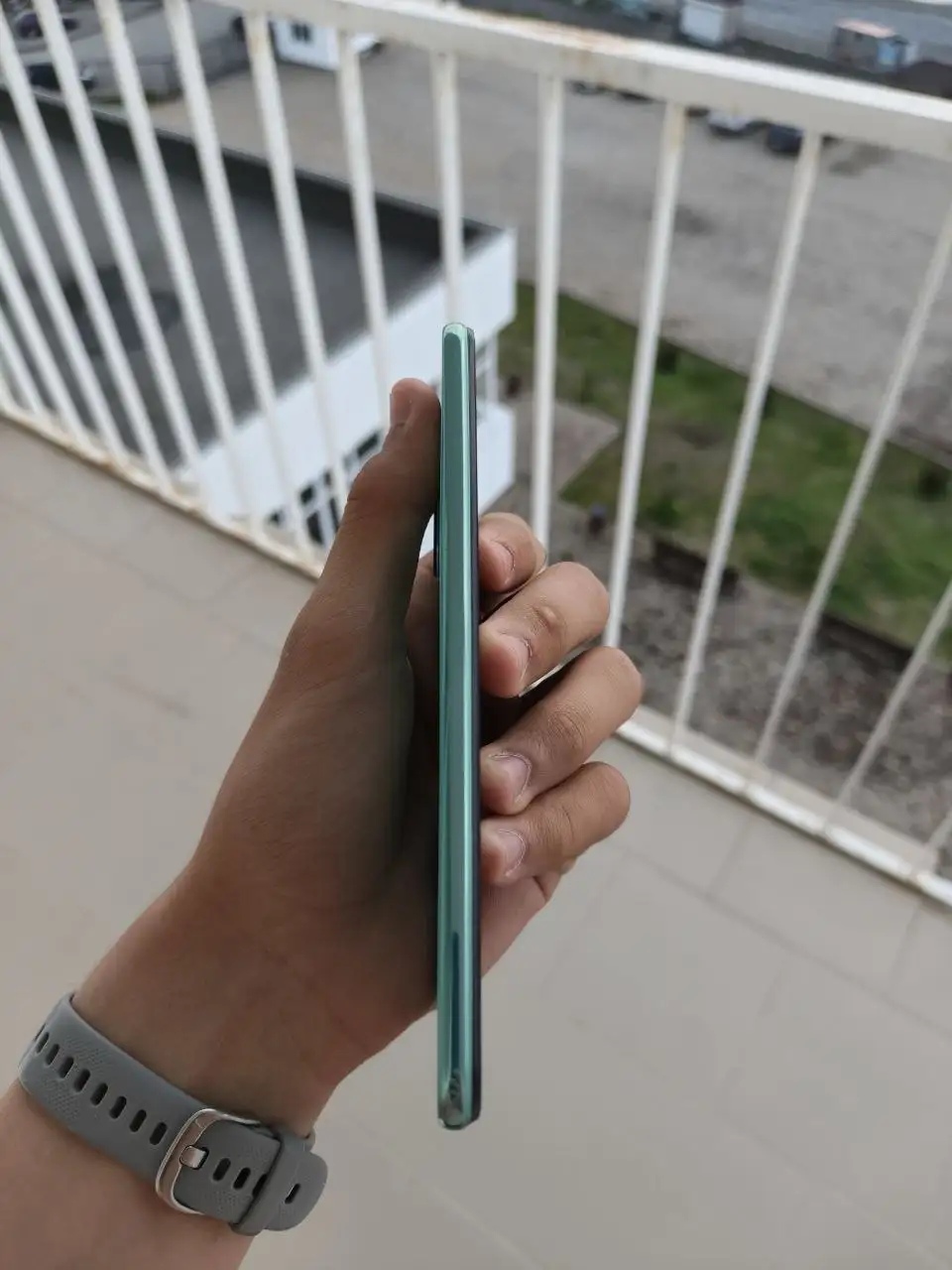 Обмен смартфона Mi 11 Lite 5G NE 8/128 - Смартфоны и телефоны (Электроника) в Барнаул