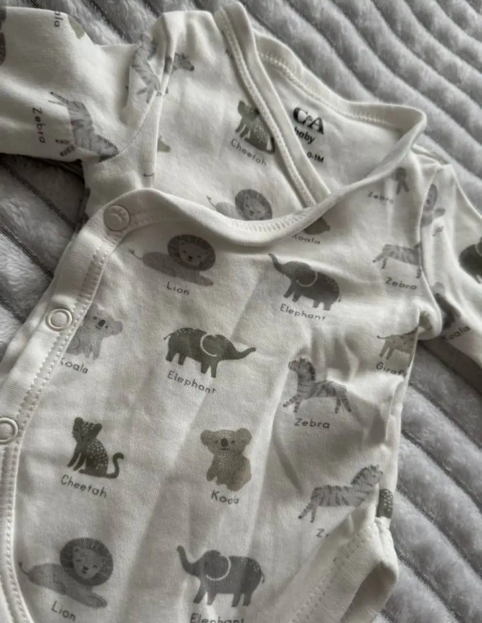 Боди для малыша размер 50-56 - Одежда для новорожденных (Товары для детей) в Барнаул