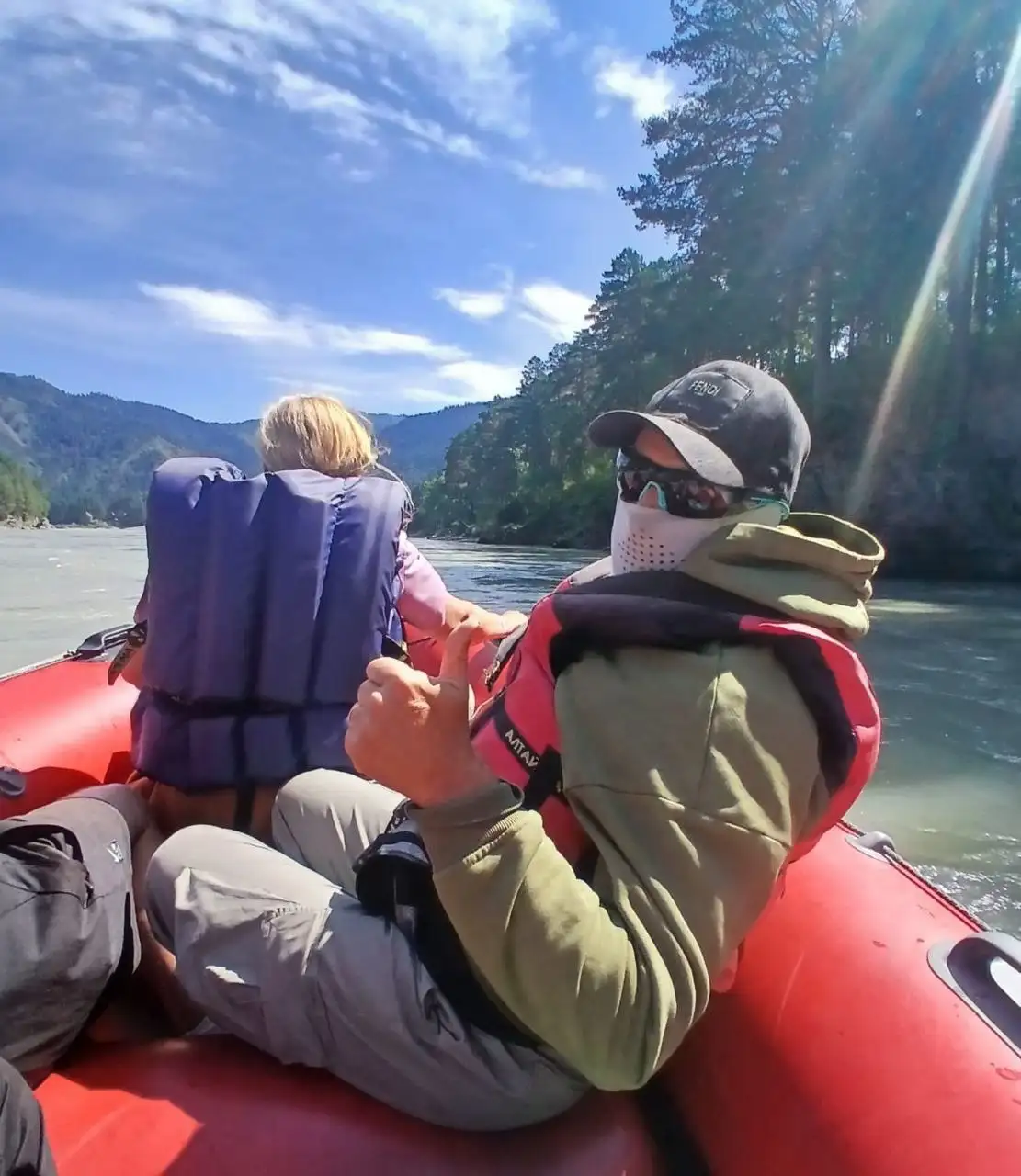 Комфортабельный трансфер на Toyota Noah (6 мест) - Трансфер (Услуги) в Барнаул