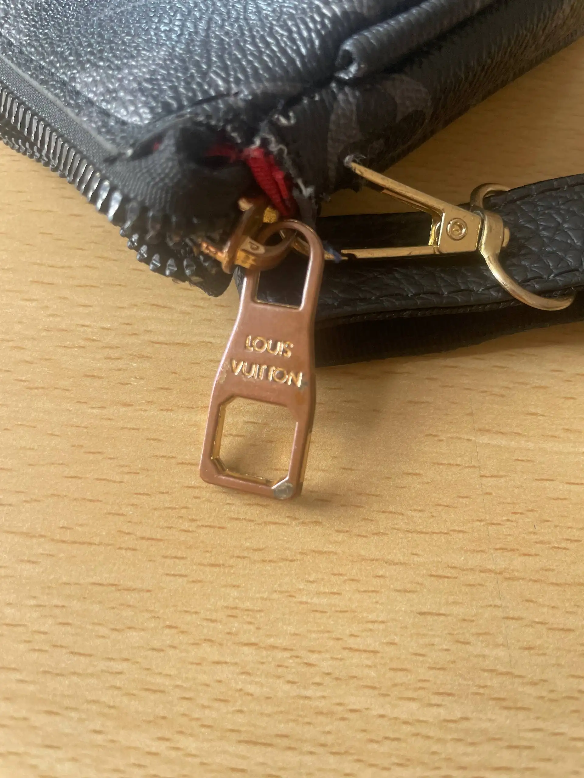 Сумка Луи - Барахолка в Барнаул