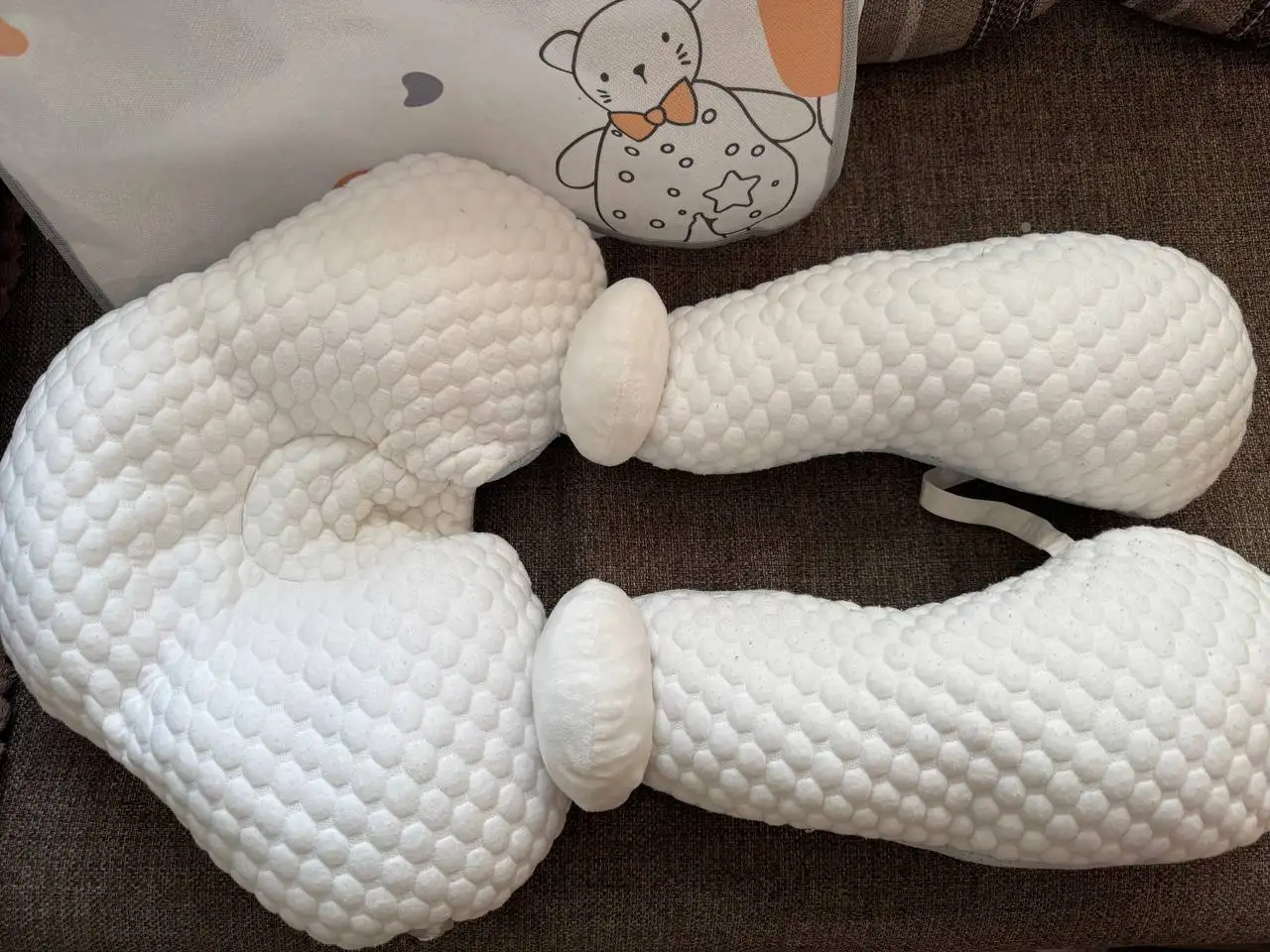 Боди, подушка для беременных и подушка-позиционер для новорожденных - Барахолка в Барнаул