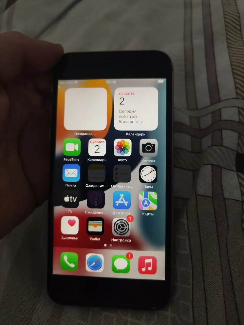 Продам iPhone 6S - Смартфоны (Электроника) в Барнаул