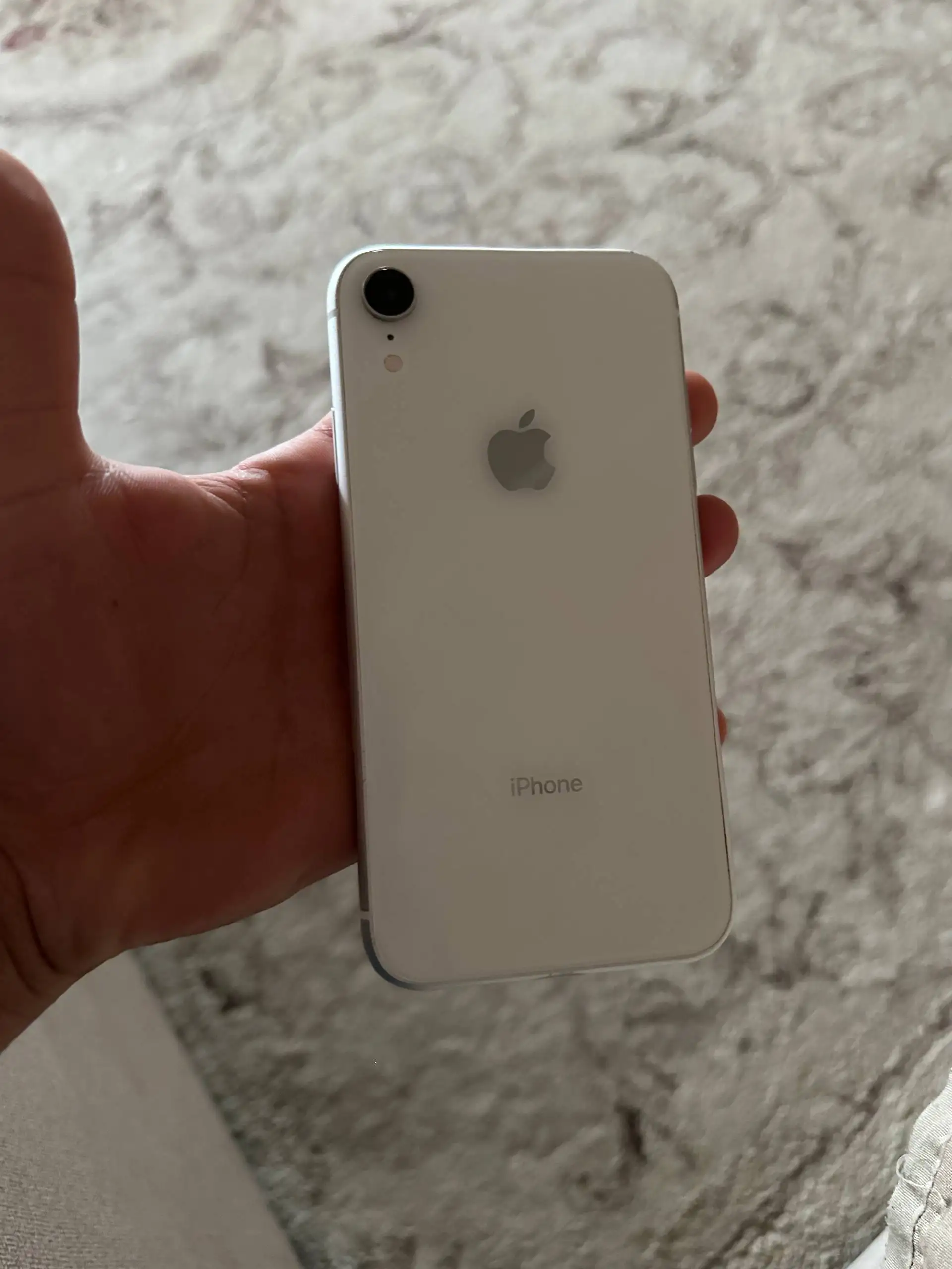 Продам iPhone XR - Электроника в Барнаул