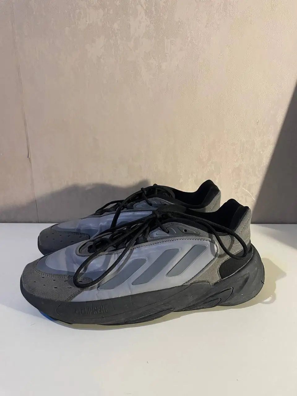 Adidas Ozelia - Обувь (Одежда) в Барнаул