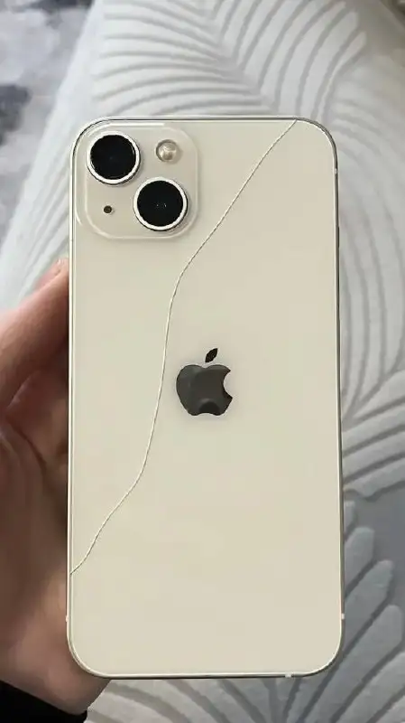 Продам IPhone 13 256GB - Смартфоны и телефоны (Электроника) в Барнаул