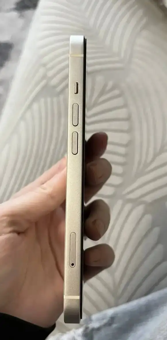 Продам IPhone 13 256GB - Смартфоны и телефоны (Электроника) в Барнаул