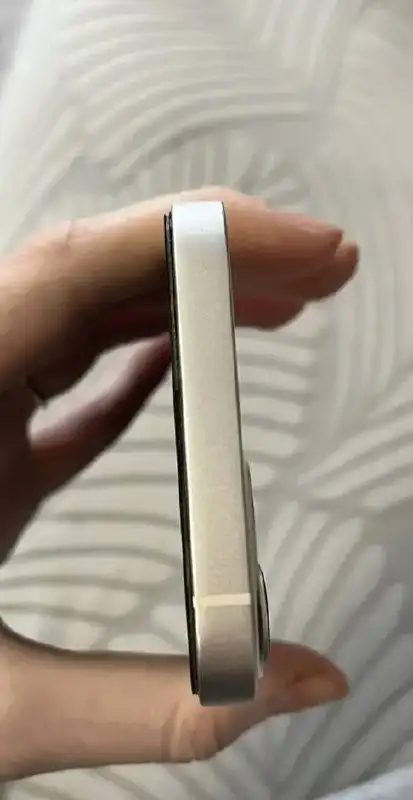 Продам IPhone 13 256GB - Смартфоны и телефоны (Электроника) в Барнаул