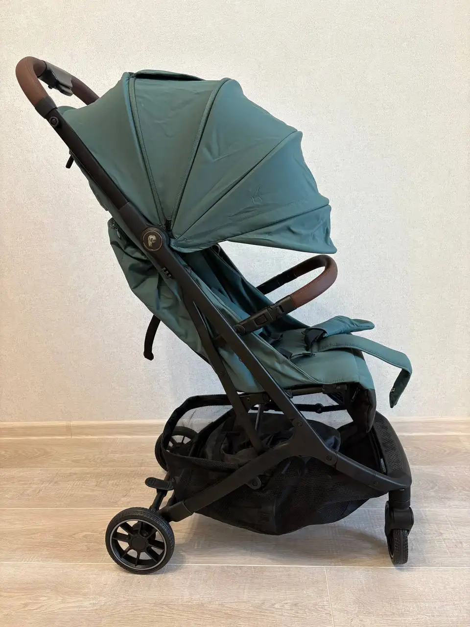 Коляска прогулочная Pituso Mini зеленая новая - Коляски (Товары для детей) в Барнаул