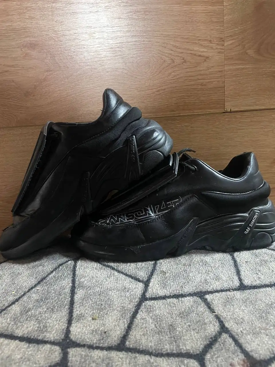 Продам джинсы Diesel Bootcut и Raf Simons Antei Black 44 - Джинсы (Одежда) в Барнаул