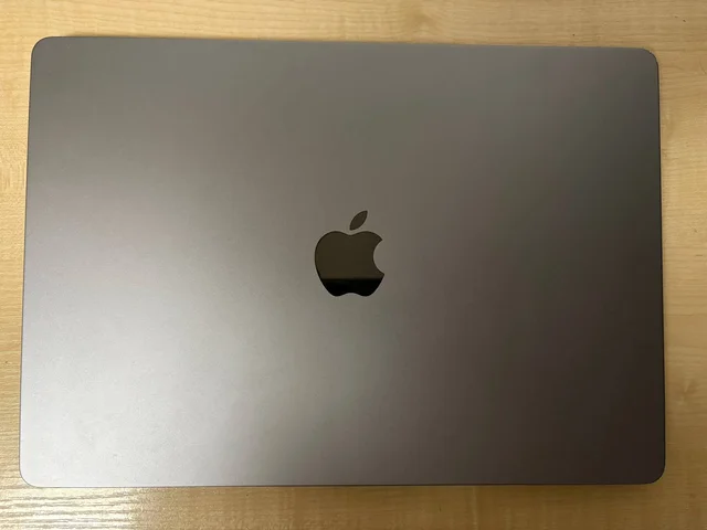 MacBook Air M2 15" 256GB 8GB - 87% battery - Прочее в Барнаул