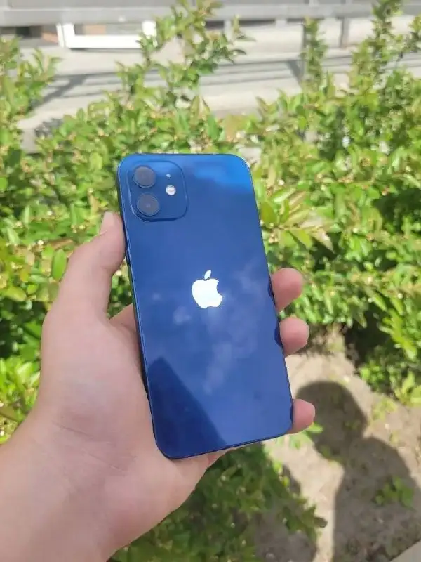 iPhone 12 64GB на продажу и обмен - Смартфоны (Электроника) в Барнаул