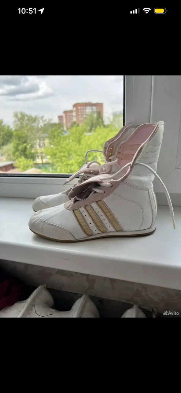 Кроссовки Adidas ретро Freddy Mercury - Обувь (Одежда) в Барнаул
