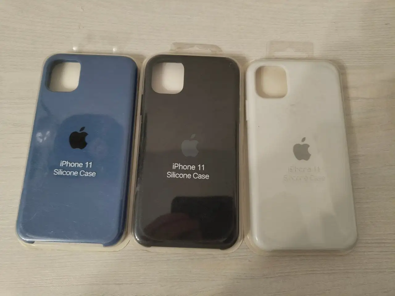 Силиконовые чехлы для iPhone (Новые, в упаковке) - Электроника в Барнаул