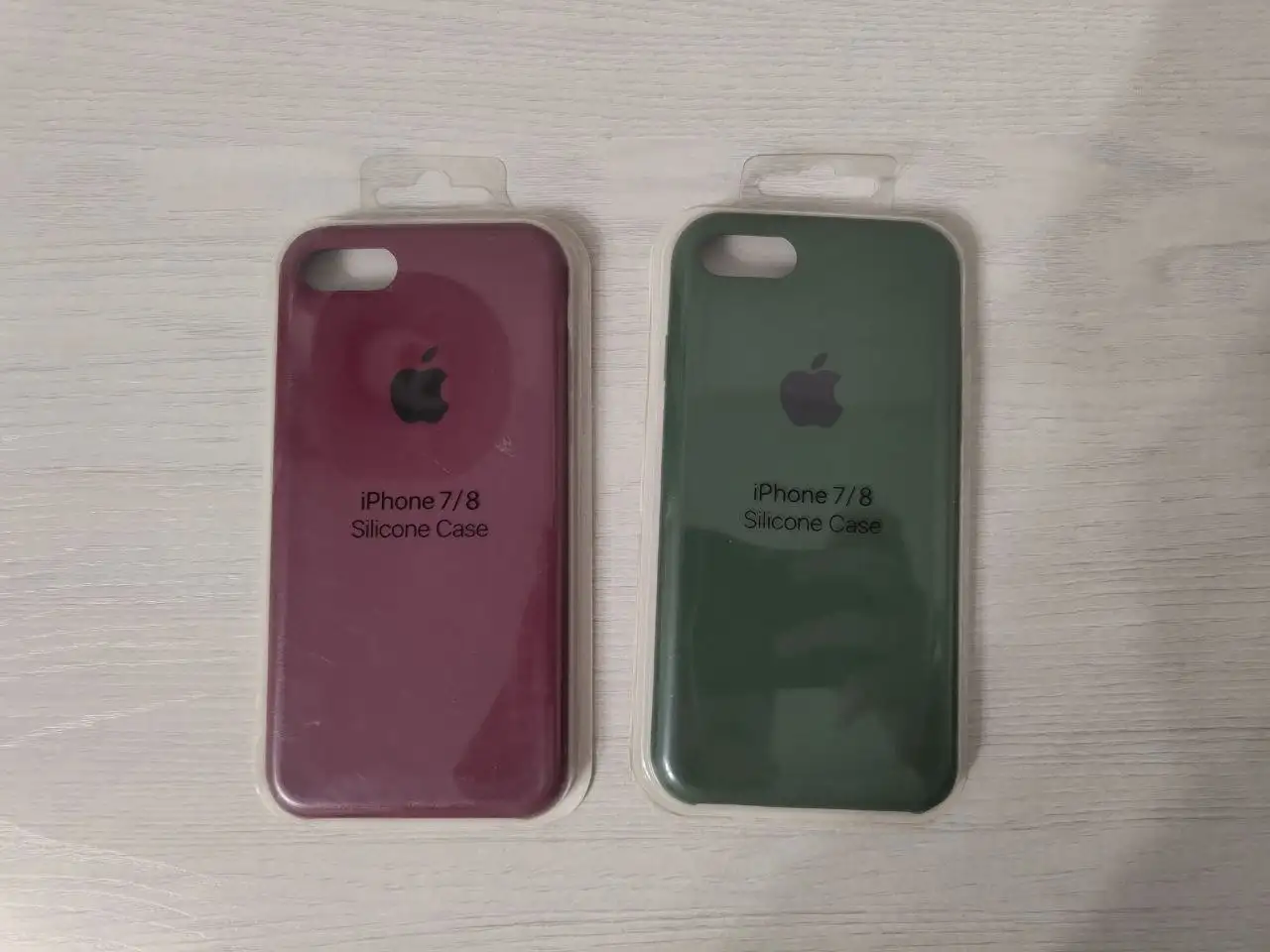Силиконовые чехлы для iPhone (Новые, в упаковке) - Электроника в Барнаул