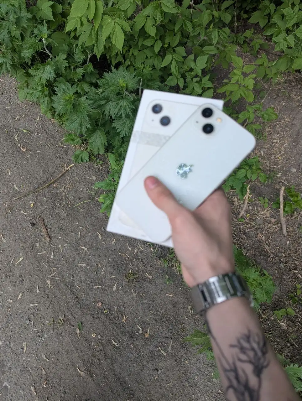 iPhone 13 - Смартфоны (Электроника) в Барнаул