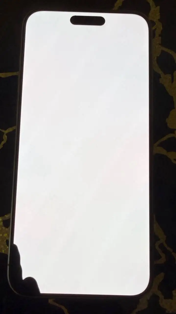iPhone 15 Pro Max 256GB с дефектом экрана - Телефоны (Электроника) в Барнаул
