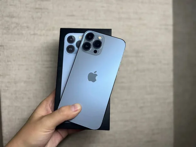 iPhone 13 Pro Max 256GB - Плееры и камеры в Барнаул