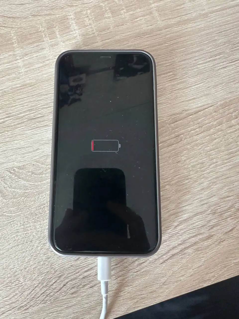 iPhone XR 64GB Broken Face ID and Back Glass - Смартфоны (Электроника) в Барнаул