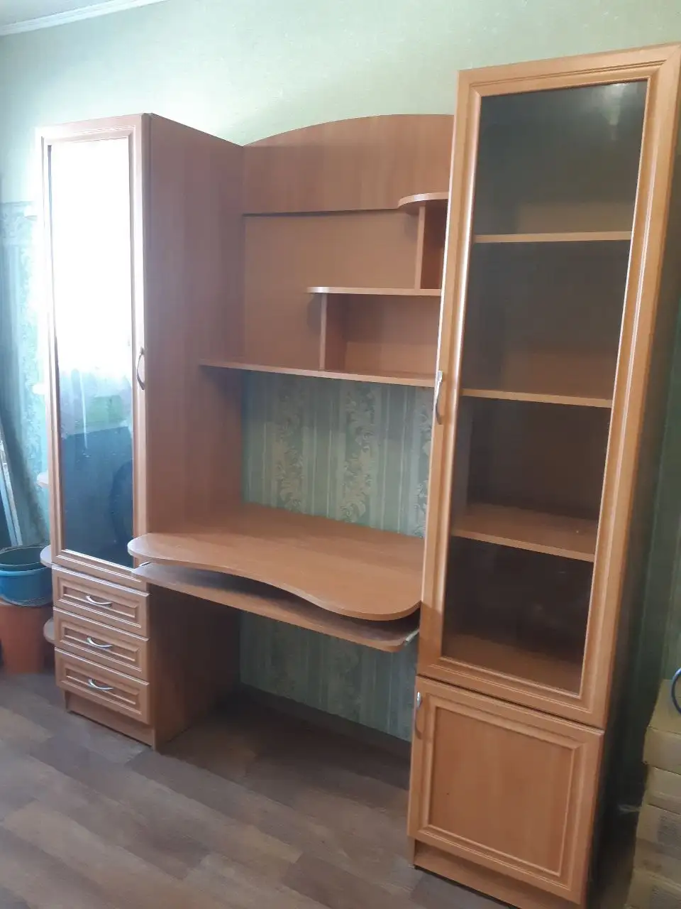 Стенка в гостиную и напольная тумба под телевизор - Мебель в Барнаул