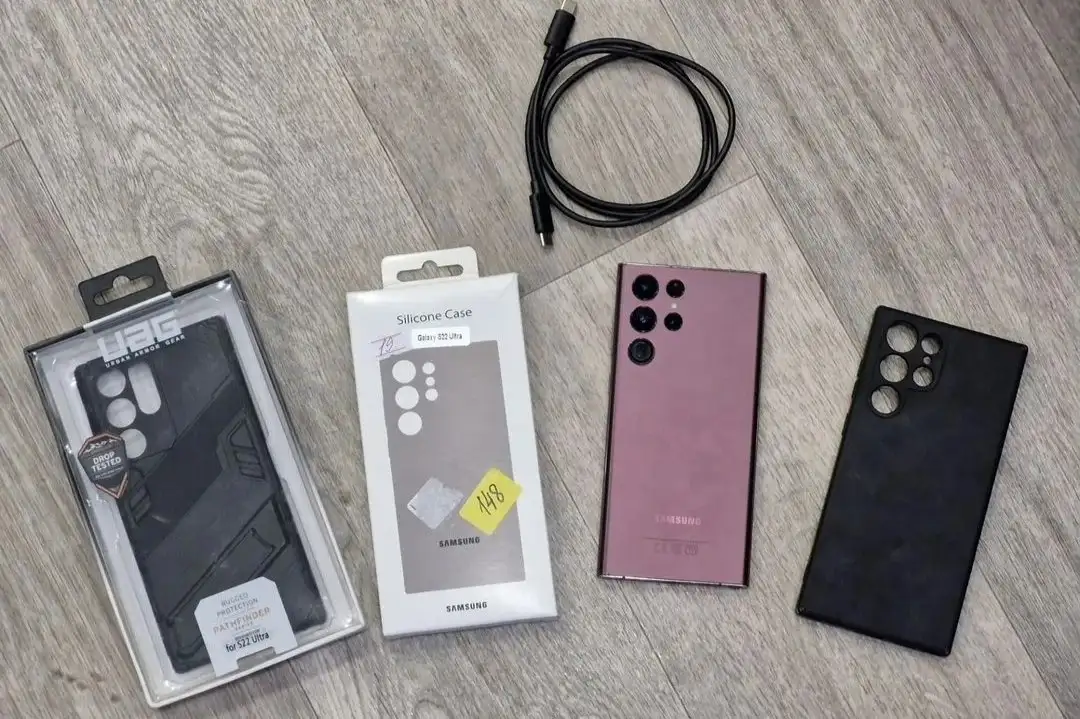 Samsung S22 Ultra 12/256 - Телефоны (Барахолка) в Барнаул