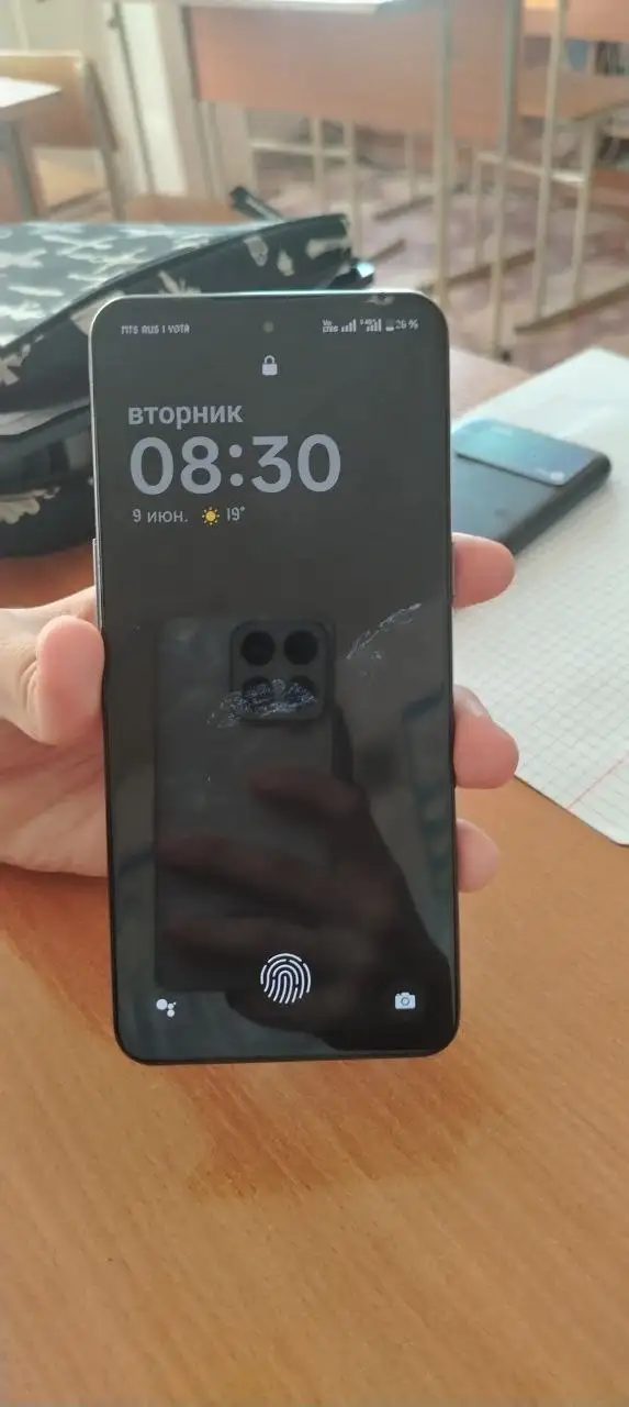 Обмен OnePlus 10T с дефектами - Смартфоны (Электроника) в Барнаул
