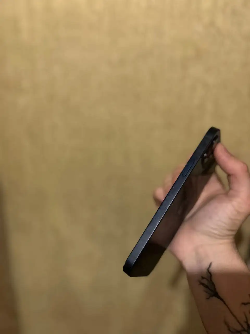 Продам iPhone 12 128GB - Мобильные телефоны (Электроника) в Барнаул